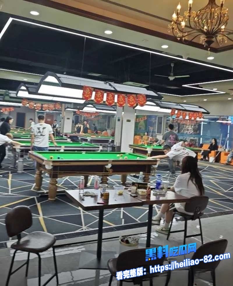 武汉江夏悦之路台球厅再爆大瓜近60名女助教扫黄全抓走球友群里疯传双飞视频15 武汉江夏悦之路台球厅再爆大瓜近60名女助教扫黄全抓走球友群里疯传双飞视频15