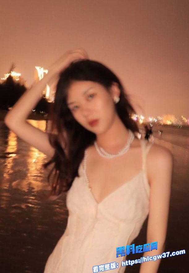 00后平面模特蒯欣欣和男友分手不雅视频曝光渣男为炫耀全网曝光疯传性爱视频 3
