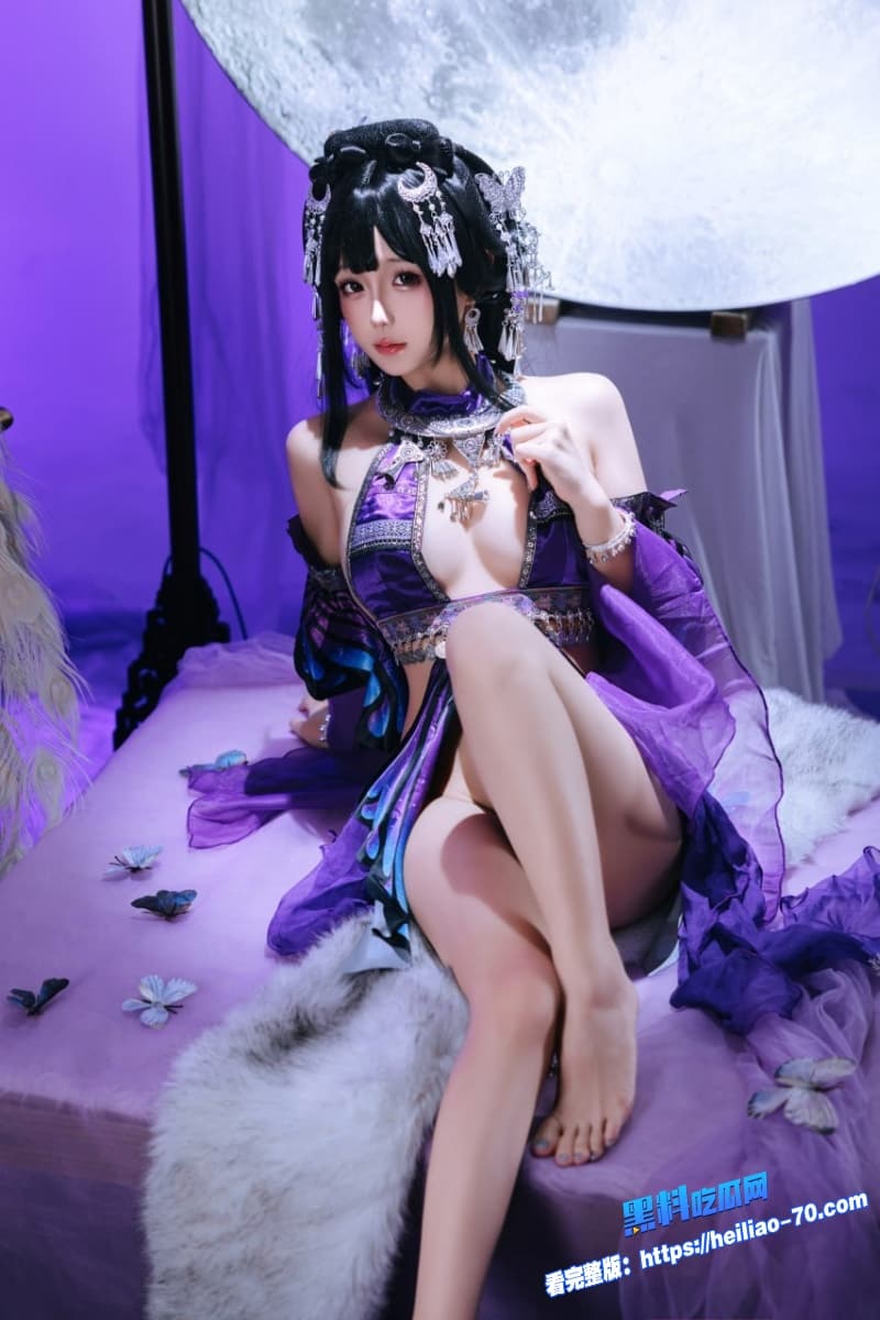 顶级网黄日奈娇苗疆巫女新作流出蝴蝶乳贴遮粉嫩奶头雪臀狂扭太骚了2