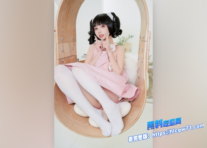 白嫩小仙女喵小吉福利写真照和视频流出全身白皙特别是超性感粉嫩的小穴太顶了男人的加油站 图1