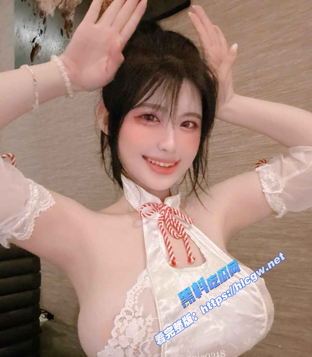 台湾网红奶子看起來超大2 台湾网红奶子看起來超大2