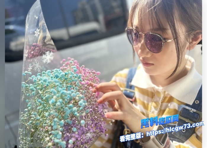 广东珠海清纯女大被渣男花言巧语勾搭骗炮分手后遭爆恋爱期间的性爱视频妹子读书别读傻了小心社会上的渣男 1 广东珠海清纯女大被渣男花言巧语勾搭骗炮分手后遭爆恋爱期间的性爱视频妹子读书别读傻了小心社会上的渣男 1