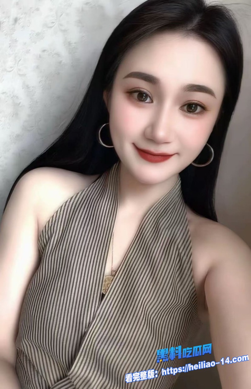 风韵犹存的极品大奶少妇人妻性格超好红色情趣内衣简直韵味十足4
