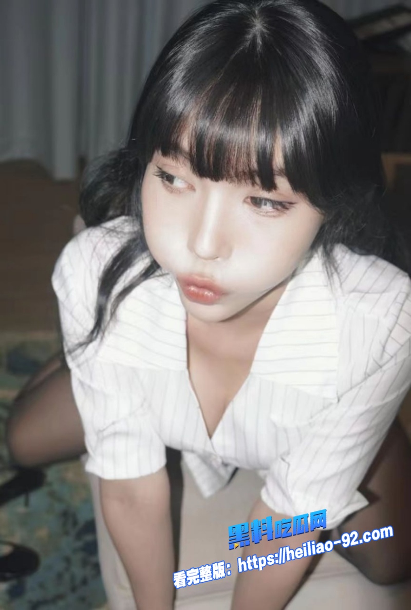 网红黑料Pornhub顶流火辣越南妹Miuzxc泳池到房间荡妇性爱之旅5 网红黑料Pornhub顶流火辣越南妹Miuzxc泳池到房间荡妇性爱之旅5