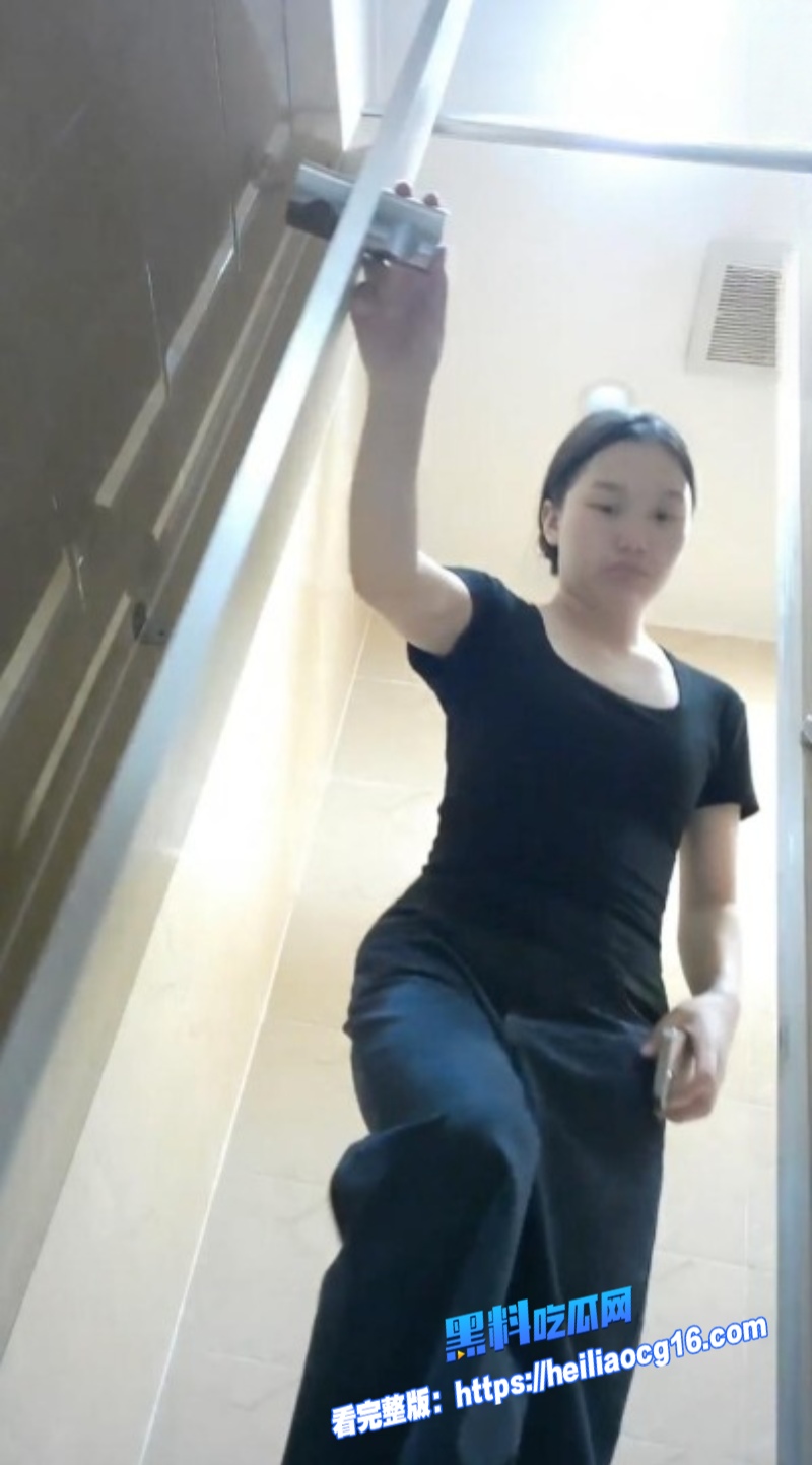 公共厕所偷拍1 公共厕所偷拍1