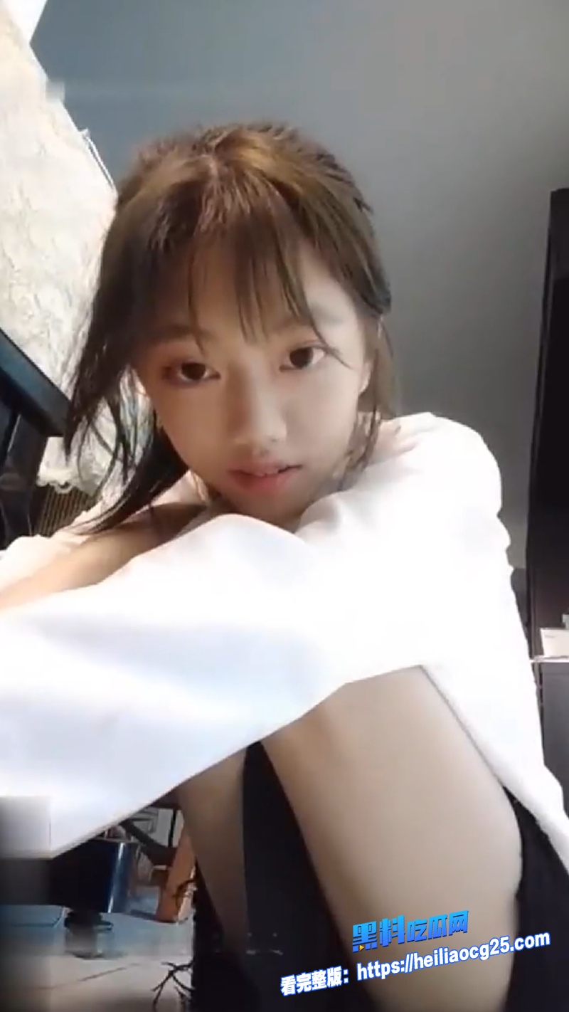 抖音网红比奇堡名媛贺子涵7