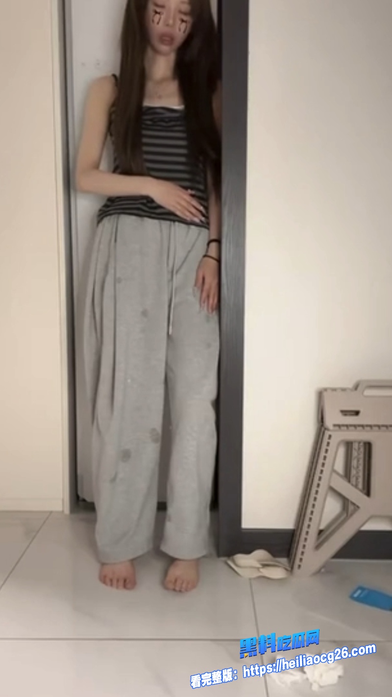 日本女网红西村力9