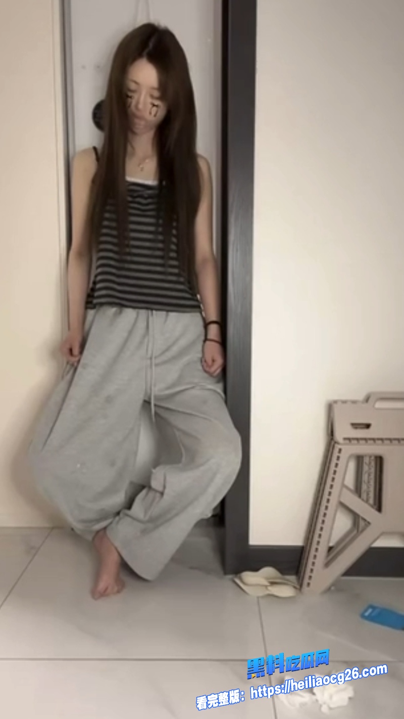 日本女网红西村力10