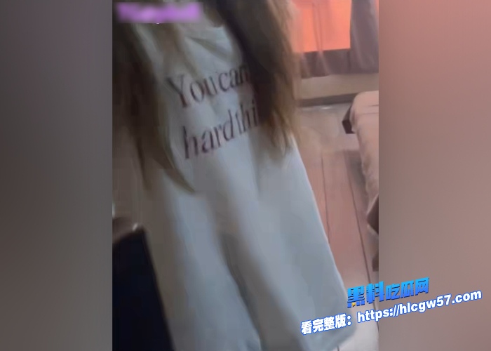 按摩小子上门服务第六期偷拍极品小白领做精油spa骚逼粉嫩饱满本来预约的常规精油按摩身体敏感流出大量淫水 图9 按摩小子上门服务第六期偷拍极品小白领做精油spa骚逼粉嫩饱满本来预约的常规精油按摩身体敏感流出大量淫水 图9