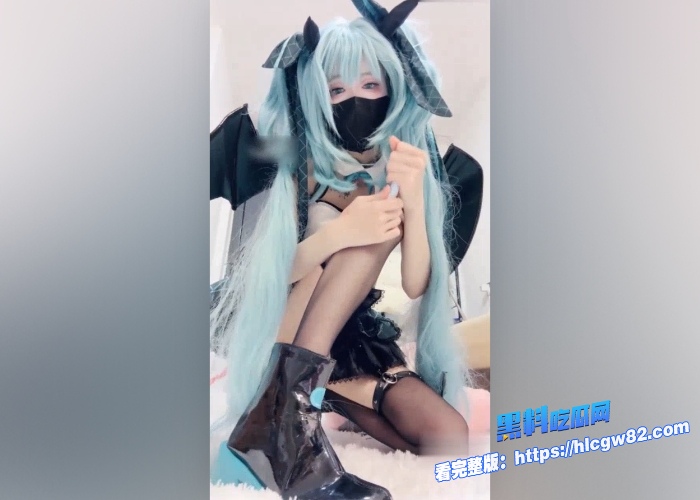 宅男女神福利姬月野兔黑丝足交寸止羞辱废物小鸡巴男 cosplay初音未来青木川男M有福了必看 图3