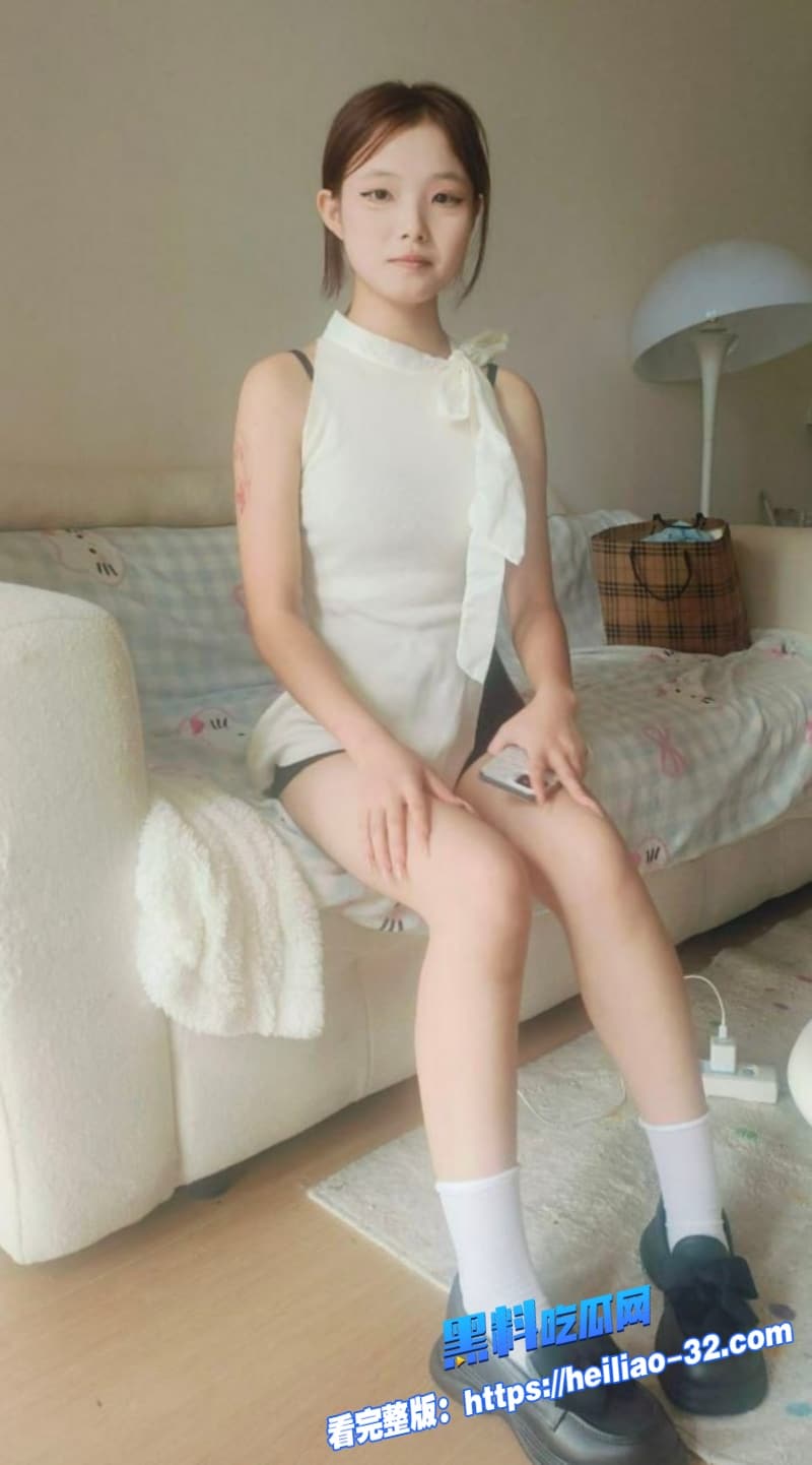 高颜值反差萝莉女友与男友酒店激战视频流出露脸口交大屌后被疯狂中出粉嫩骚穴 8 高颜值反差萝莉女友与男友酒店激战视频流出露脸口交大屌后被疯狂中出粉嫩骚穴 8