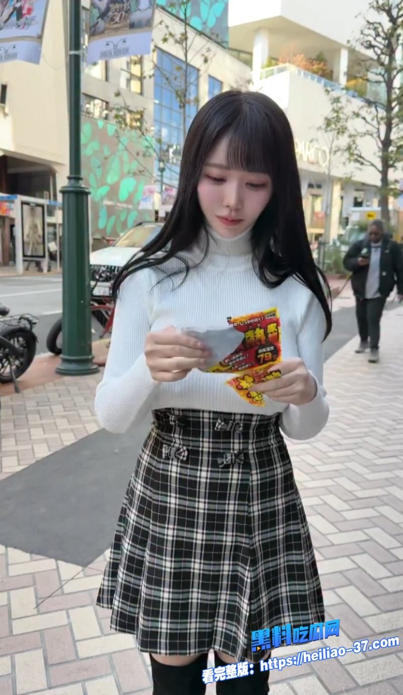 日本网红 乙葉らら 被黑哥大屌NTR 有码中字曝光 巨乳媚黑婊高潮喷水 卧室边打电话边被操7 日本网红 乙葉らら 被黑哥大屌NTR 有码中字曝光 巨乳媚黑婊高潮喷水 卧室边打电话边被操7