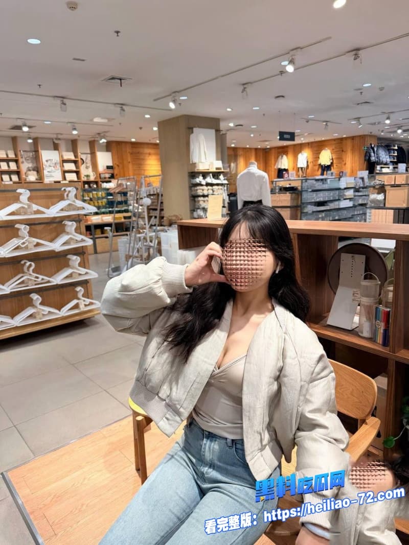 海角社区39岁大屁股妈妈假屌调教堂姐双洞齐开射在屁眼里真是太爽了1 海角社区39岁大屁股妈妈假屌调教堂姐双洞齐开射在屁眼里真是太爽了1