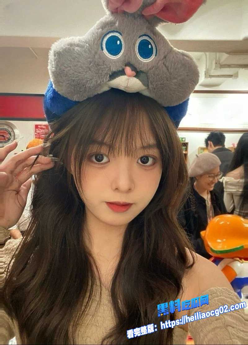 高颜值清纯女大学生1 高颜值清纯女大学生1