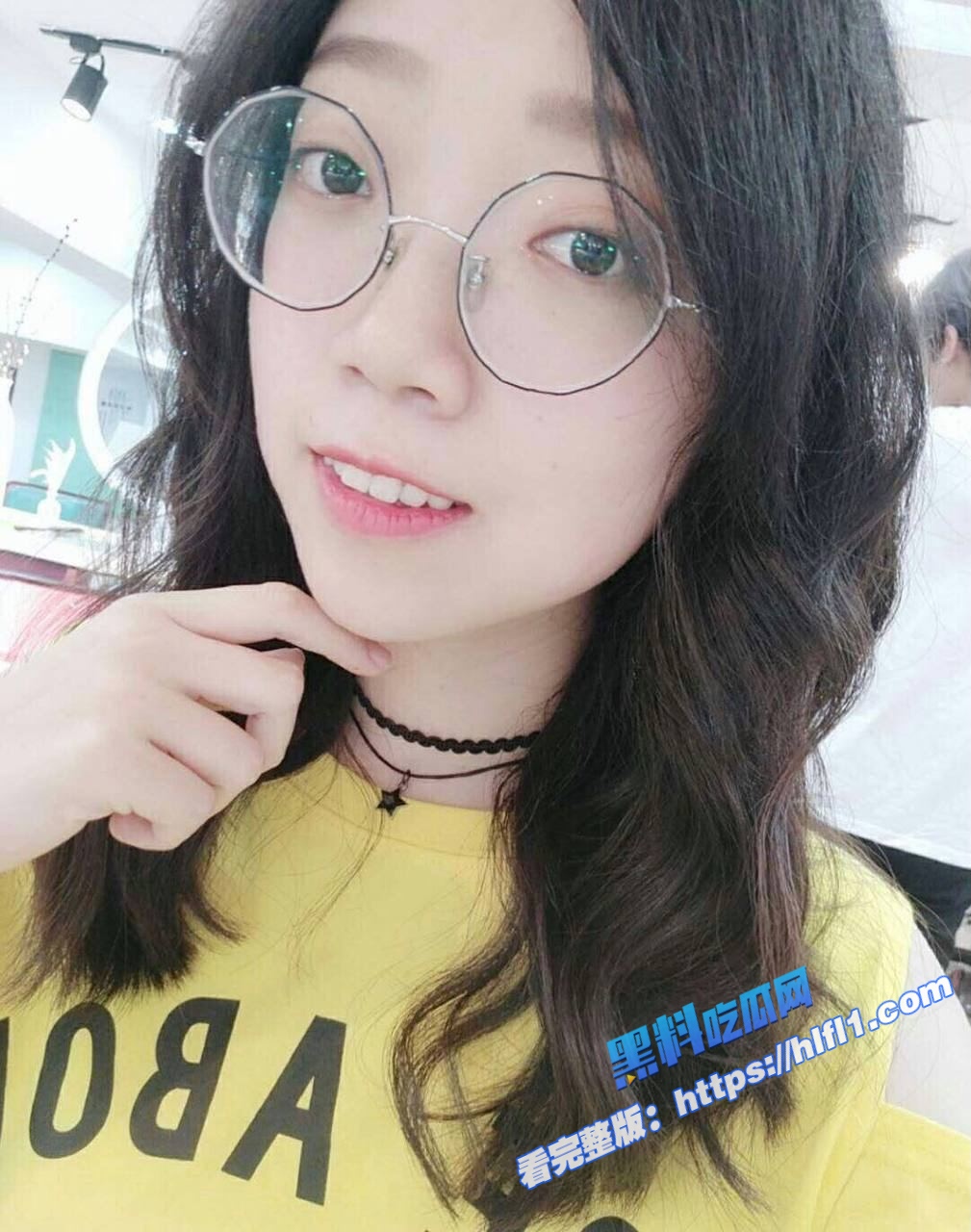 武汉常青树实验学校 良家清纯小嫩妹 眼睛妹与男友激战 肥嫩鲍鱼流出大量白浆！1