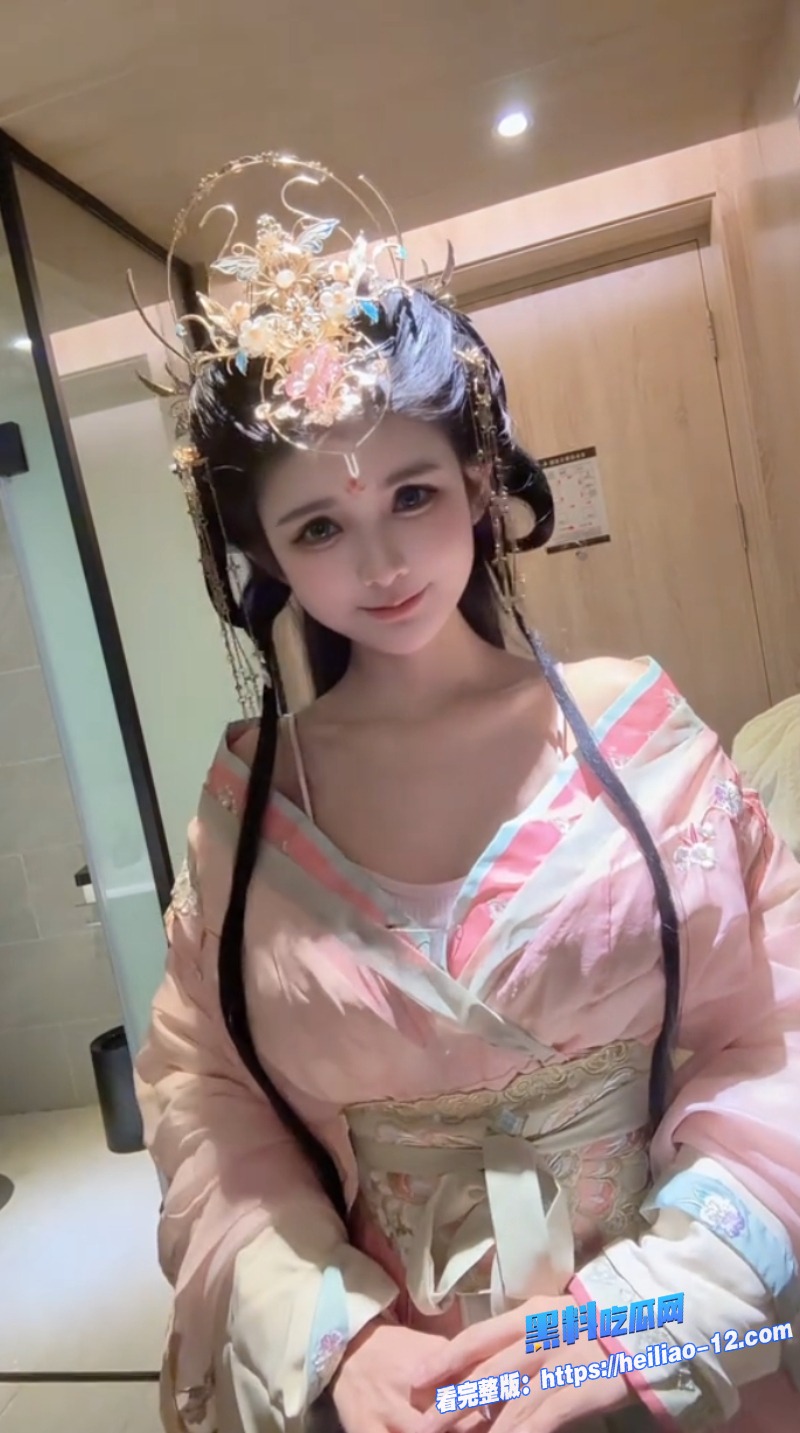 重磅网爆推特早期网黄福利姬抖音400万粉丝大网红狗头萝莉 7 重磅网爆推特早期网黄福利姬抖音400万粉丝大网红狗头萝莉 7