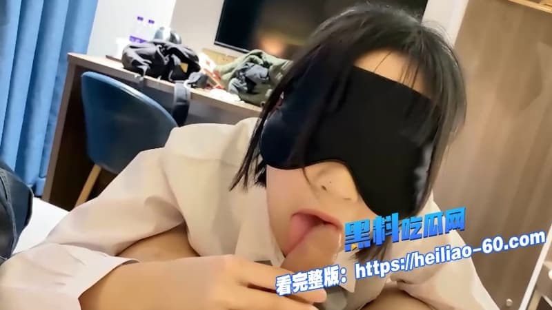 新学期学妹刚进校就被学长带酒店迎新戴套不爽偷偷取下直接内射了 6