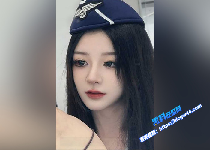 国内某航肌肉空少与空姐同事激战私拍视频流出 各种高难度轮番演绎 高潮注入生命原液1