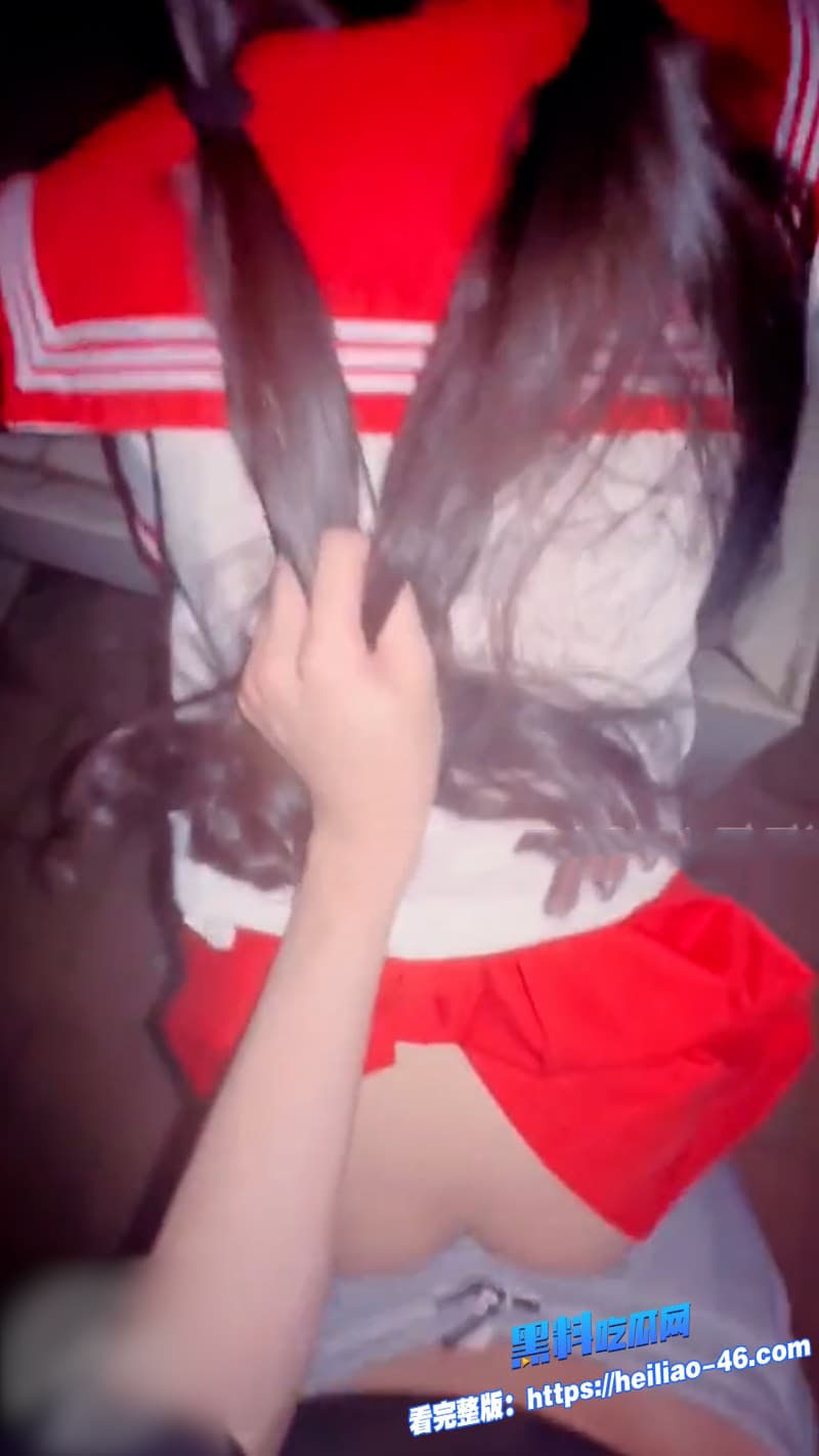 海角兄妹乱伦骚货小表妹身穿JK制服与哥哥在天台上做爱极品白虎嫩穴看的小编下面都要硬爆了6 海角兄妹乱伦骚货小表妹身穿JK制服与哥哥在天台上做爱极品白虎嫩穴看的小编下面都要硬爆了6