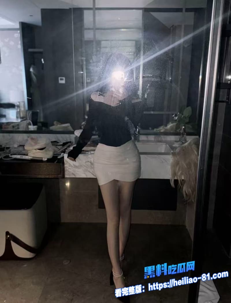 极品八字奶巨乳母狗被巨屌后入狂干到喷水皮肤滑嫩全身软得随便操7