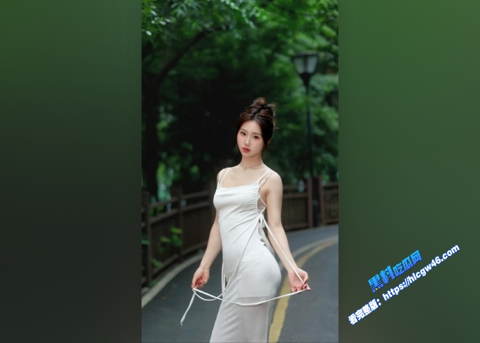 浙江大G热瓜漂亮女模特在大G上玩人体艺术各种姿势诱惑最后全裸出镜完整版独家曝光 图1WH700x500px 浙江大G热瓜漂亮女模特在大G上玩人体艺术各种姿势诱惑最后全裸出镜完整版独家曝光 图1WH700x500px