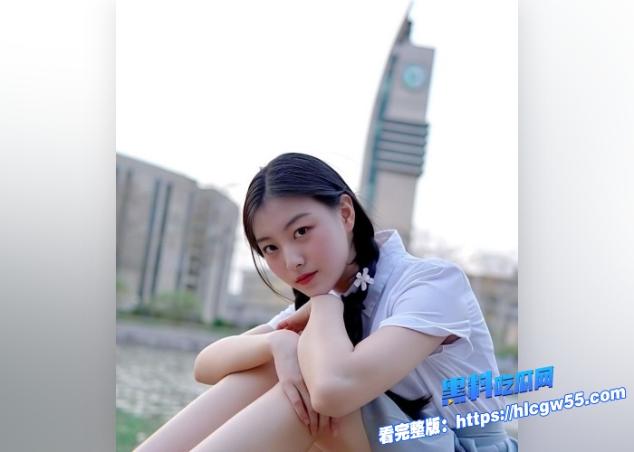 南京职业大学 温琪瑶 私拍视频泄密 与同学大玩3p性爱 平时乖巧的她私下竟这么主动! 4 南京职业大学 温琪瑶 私拍视频泄密 与同学大玩3p性爱 平时乖巧的她私下竟这么主动! 4