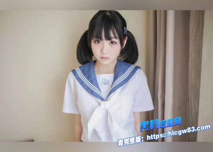 中秋兄妹乱伦视频流出 爸妈睡着溜进妹妹卧室 穿JK制服狂舔嫩穴跳蛋狂震阴蒂不敢出声偷偷爆操妹妹也太刺激了吧9