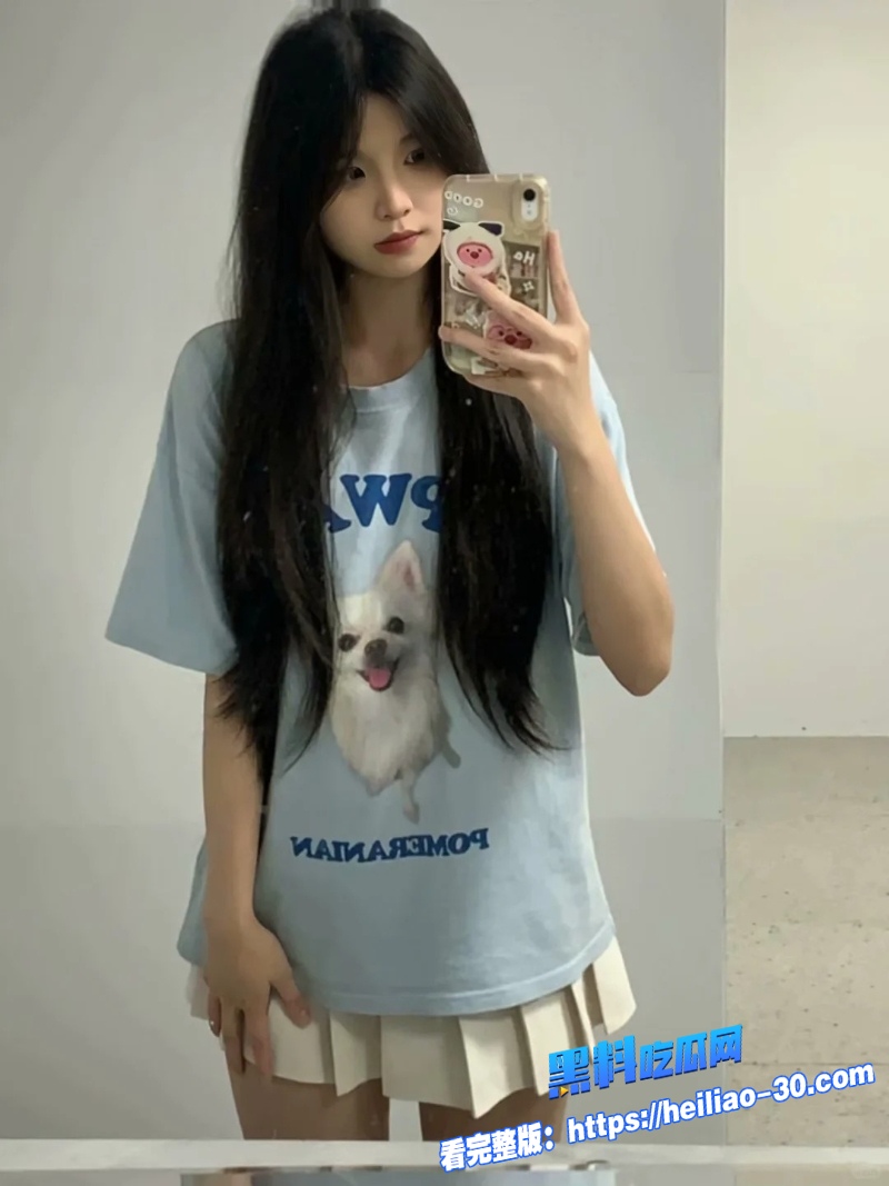 瓜友投稿 深夜将正规按摩店气质熟女技师约到酒店  从专业放松服务逐步失控 最终抱着那双修长美腿尽情释放！ 4