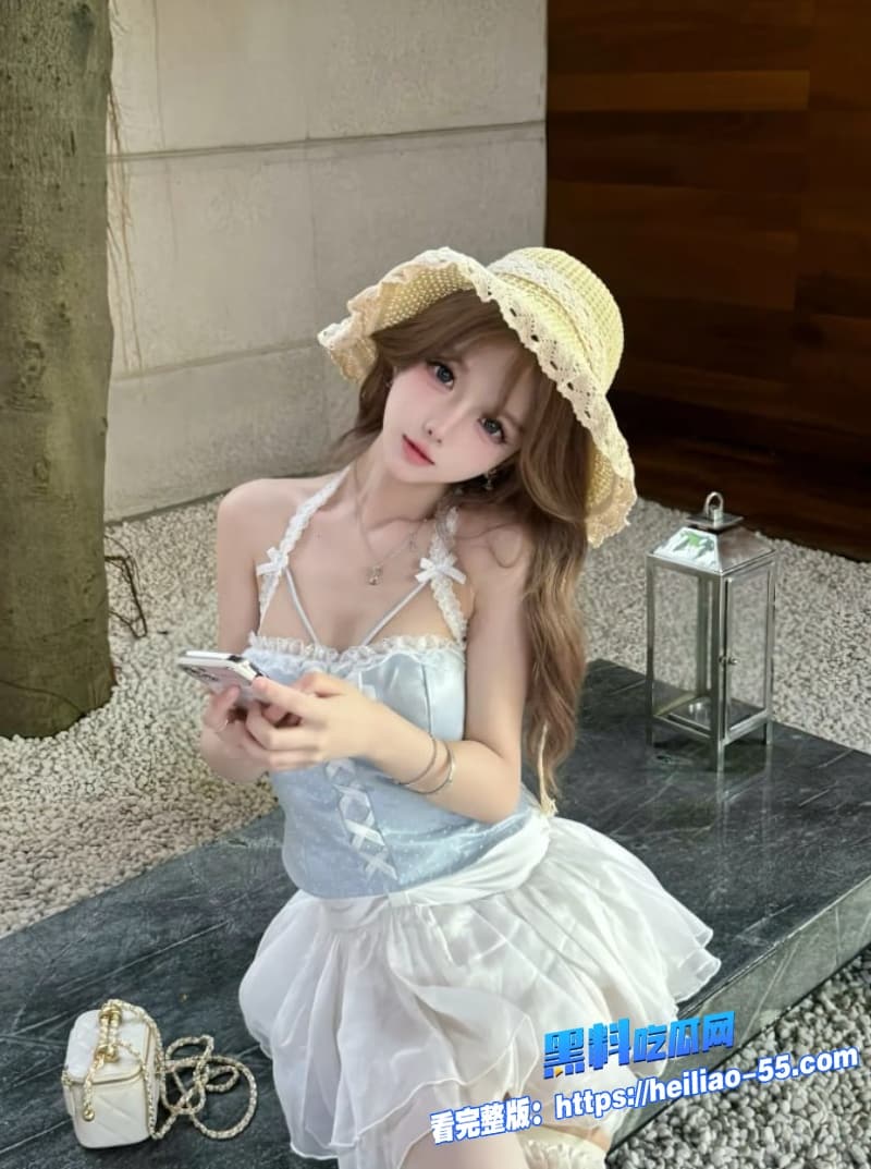 高颜值校园女神与男友自拍视频流出身穿性感JK制服被男友调教到骚穴外翻5 高颜值校园女神与男友自拍视频流出身穿性感JK制服被男友调教到骚穴外翻5
