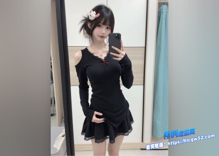 瓜友同城重金约炮，调教美女大学生视频曝光，顶美颜值初恋脸反差明显图4.jpg
