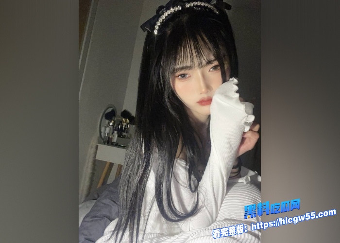 清纯反差小姐姐 情侣私拍视频流出 各种黑丝情趣装 可御可萝临场感十足 对镜自拍后入库库打桩! 2 清纯反差小姐姐 情侣私拍视频流出 各种黑丝情趣装 可御可萝临场感十足 对镜自拍后入库库打桩! 2