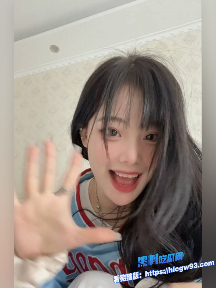 河北师范大学研究生赵怡自拍私密视频流出 1