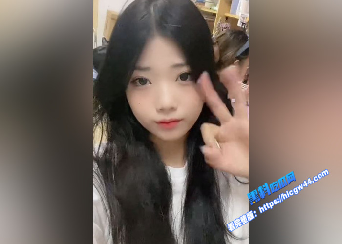 瓜友投稿!广东珠海学院学生 小骚货刚开始还有些放不开 被成功调教成淫荡母狗了1 瓜友投稿!广东珠海学院学生 小骚货刚开始还有些放不开 被成功调教成淫荡母狗了1