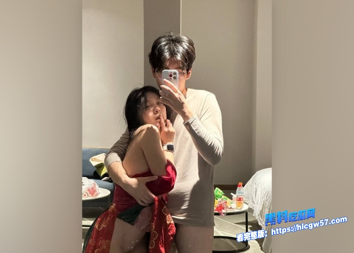 福建极品女大学生一个月十万被包养出轨金主被男友曝光其啪啪视频全程露脸表情相当诱惑 图3 福建极品女大学生一个月十万被包养出轨金主被男友曝光其啪啪视频全程露脸表情相当诱惑 图3