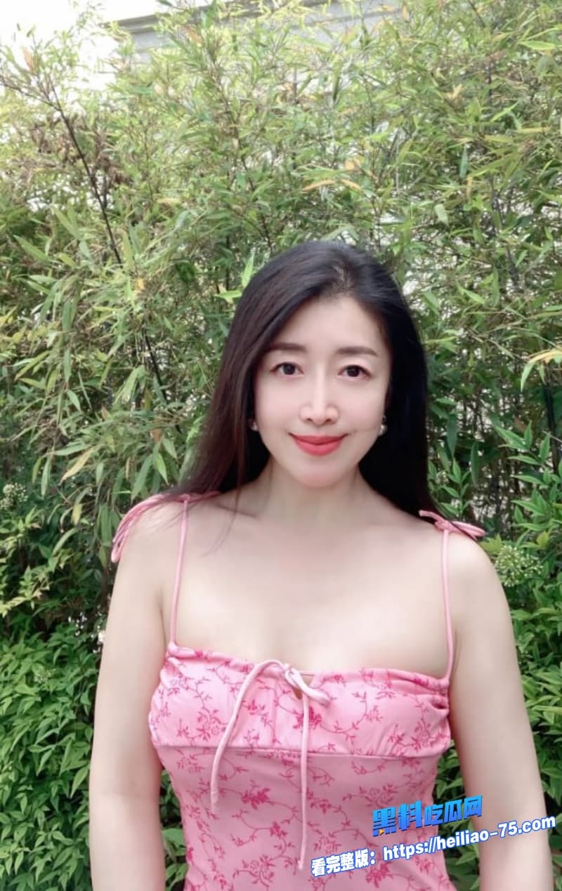 极品丰满大奶人妻酒店约操洋人跪地深喉巨屌嫩穴被疯狂抽插到射满脸精液1