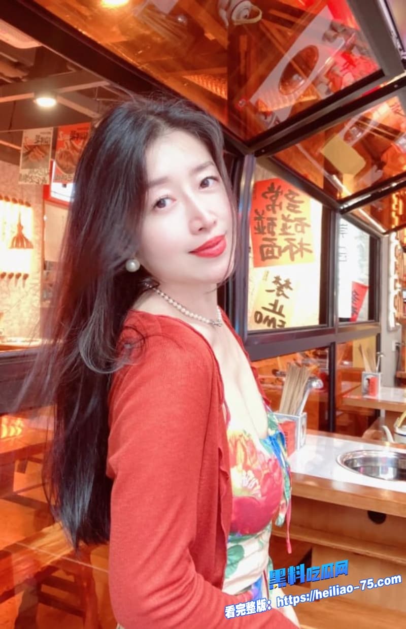 极品丰满大奶人妻酒店约操洋人跪地深喉巨屌嫩穴被疯狂抽插到射满脸精液6