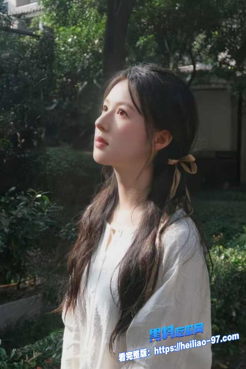顶级反差婊小桃3 顶级反差婊小桃3