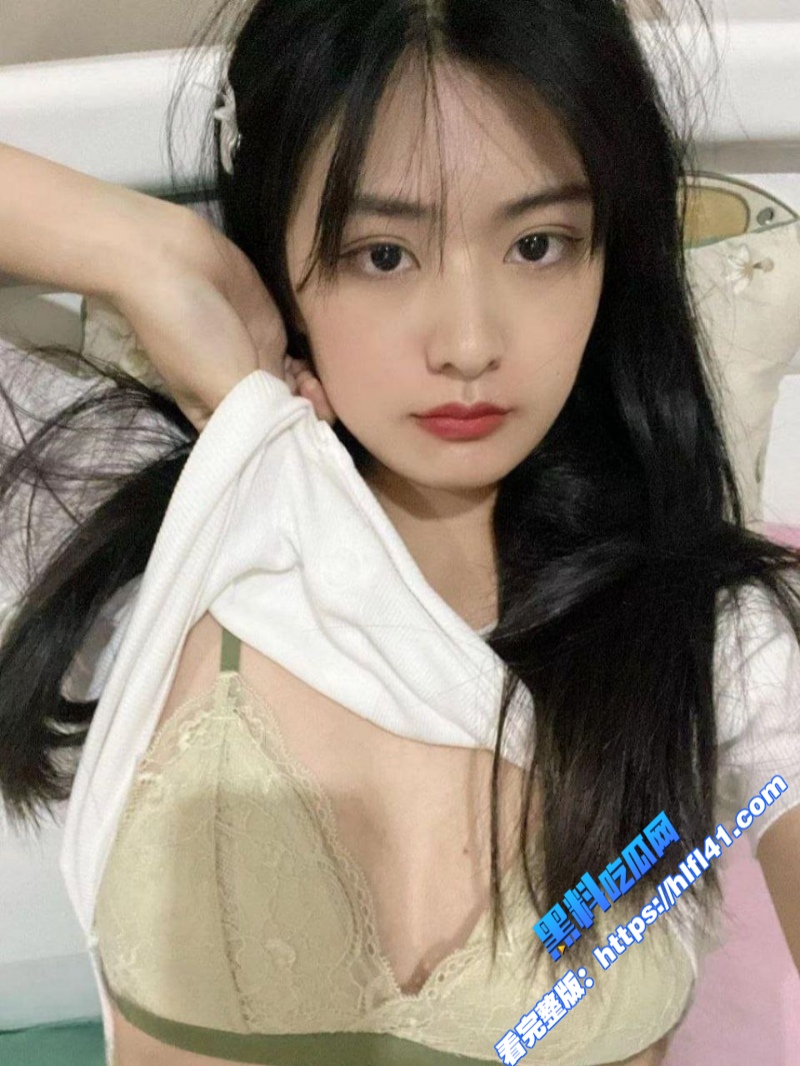 顶级身材少女 自拍自慰视频 谁知道竟然是黑森林 是不是毛越多性欲越大? 2 顶级身材少女 自拍自慰视频 谁知道竟然是黑森林 是不是毛越多性欲越大? 2