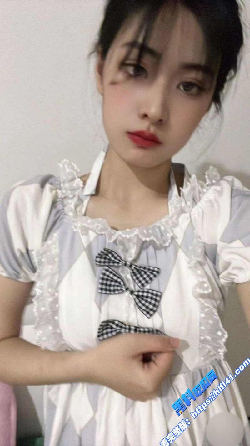 顶级身材少女 自拍自慰视频 谁知道竟然是黑森林 是不是毛越多性欲越大? 3 顶级身材少女 自拍自慰视频 谁知道竟然是黑森林 是不是毛越多性欲越大? 3