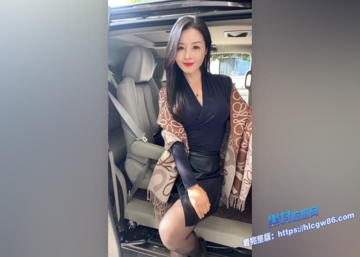 这熟女干妈的反差太炸了 5 这熟女干妈的反差太炸了 5
