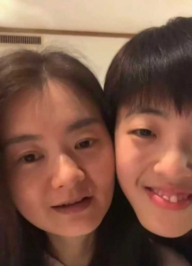 广州花都区新华中学女教师陈莉莉1 广州花都区新华中学女教师陈莉莉1