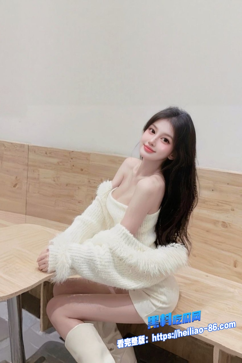 海角母子乱伦 重庆38岁骚妈主动骑乘18岁儿子巨屌狂摇到喷水高潮!7 海角母子乱伦 重庆38岁骚妈主动骑乘18岁儿子巨屌狂摇到喷水高潮!7