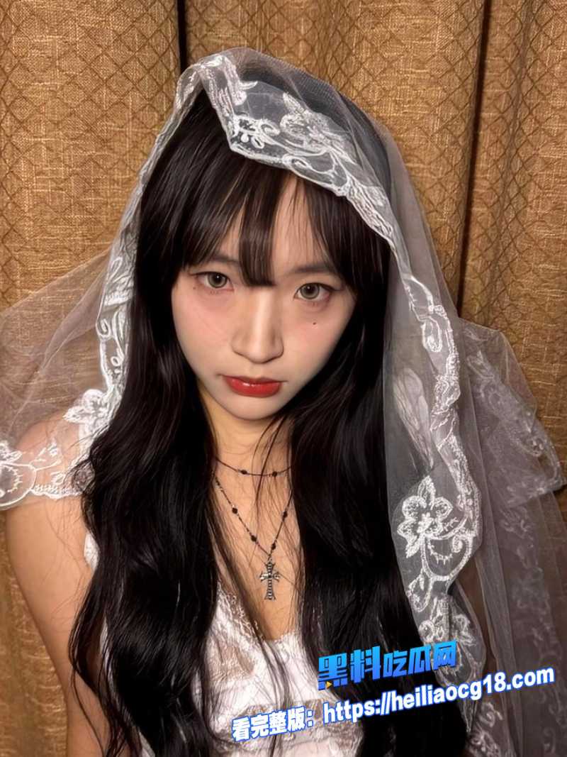 单眼皮高冷女神0
