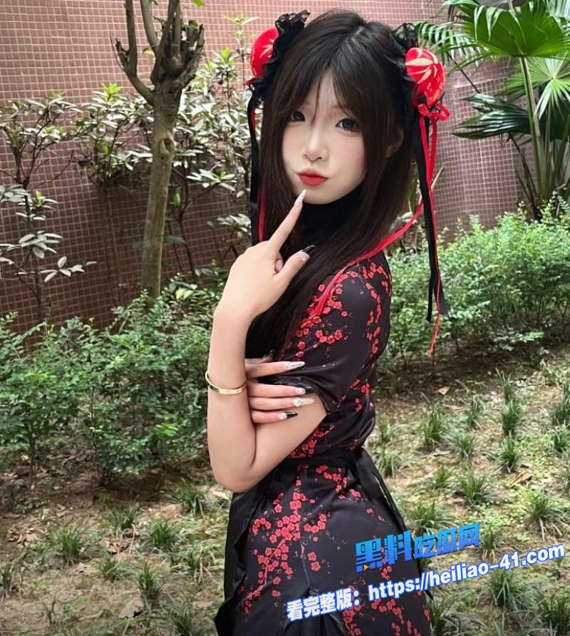 兄妹乱伦可爱表妹被表哥灌酒微醺后彻底放开用大肉棒猛插粉嫩小穴5 兄妹乱伦可爱表妹被表哥灌酒微醺后彻底放开用大肉棒猛插粉嫩小穴5