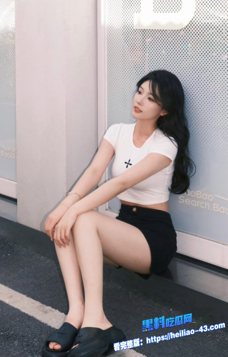 高颜值纹身精神小妹与男友性爱视频流出全程露脸一边被操一边被抓奶4 高颜值纹身精神小妹与男友性爱视频流出全程露脸一边被操一边被抓奶4