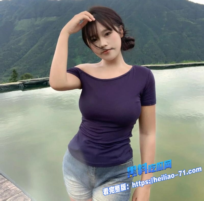 海角乱伦母子乱伦激情夜39岁大屁股妈妈渔网袜足交后被儿子猛干3 海角乱伦母子乱伦激情夜39岁大屁股妈妈渔网袜足交后被儿子猛干3