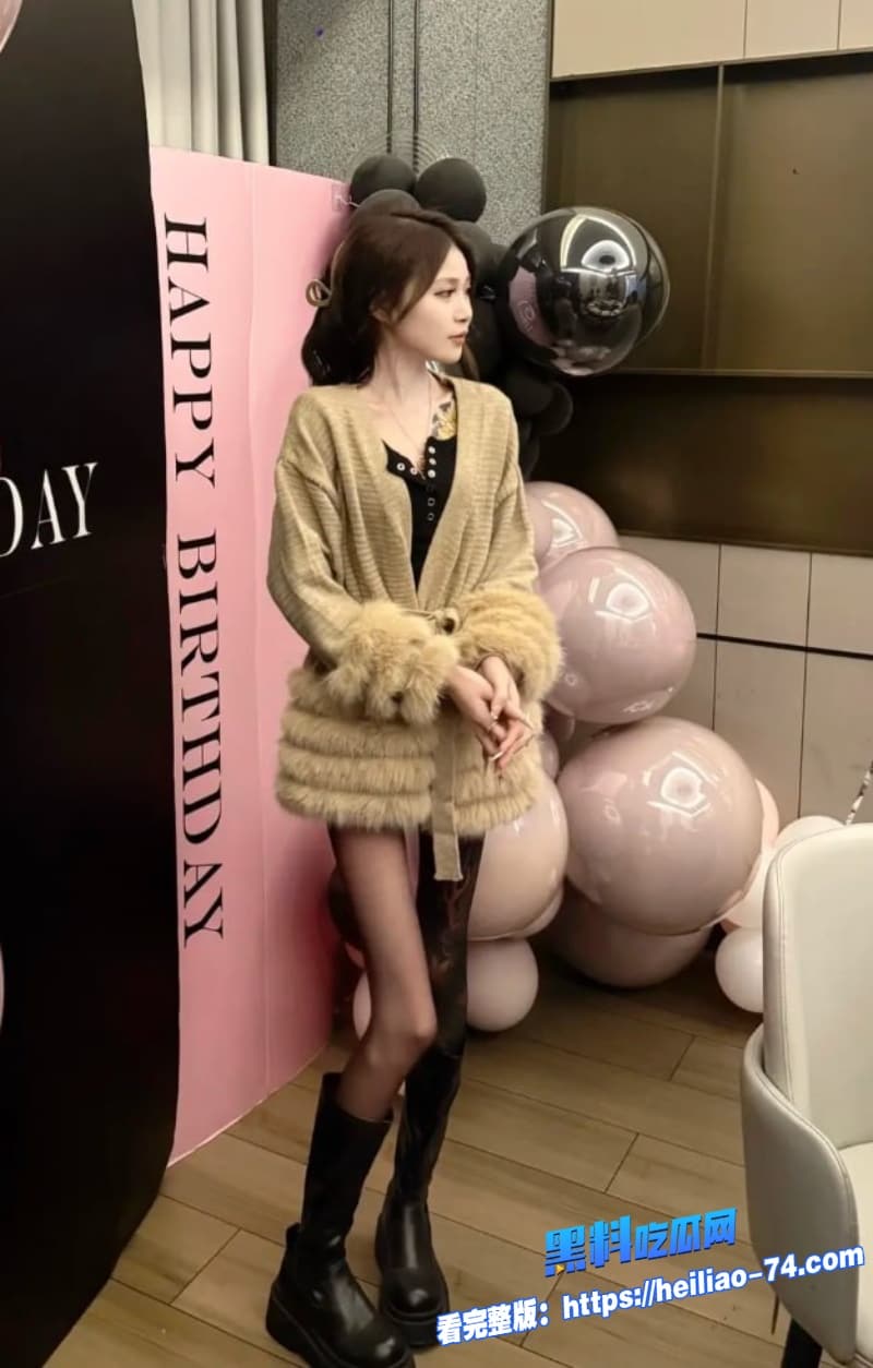 高颜值精神小妹和纹身大叔出租屋自拍视频流出无套猛干白虎嫩穴全程高潮不断4 高颜值精神小妹和纹身大叔出租屋自拍视频流出无套猛干白虎嫩穴全程高潮不断4