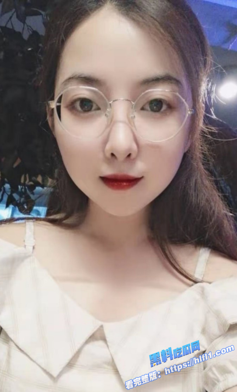 福州时代中学女老师 跟光头教导主任偷情 各种不雅视频流出 骚的要死！图3