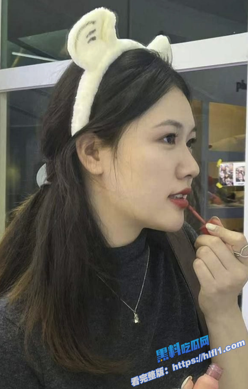 公司新来的前台妹子 趁着出差把她强推了 结果这个骚货有备而来 准备好了情趣内衣！1