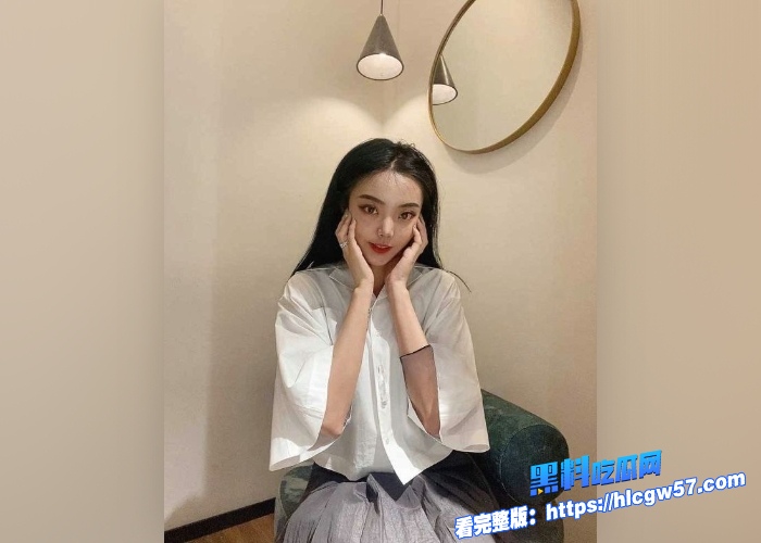新疆C奶大浪蹄子女友出轨偷情背叛瓜友 瓜友曝光婊子性爱视频  这骚货的大奶看的真带劲啊 6
